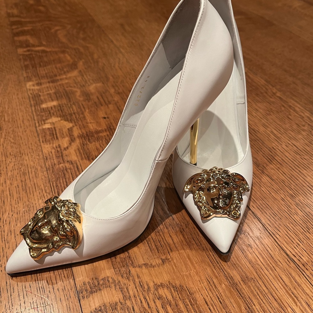Versace White Pointed Pumps with Gold Medusa Emblem